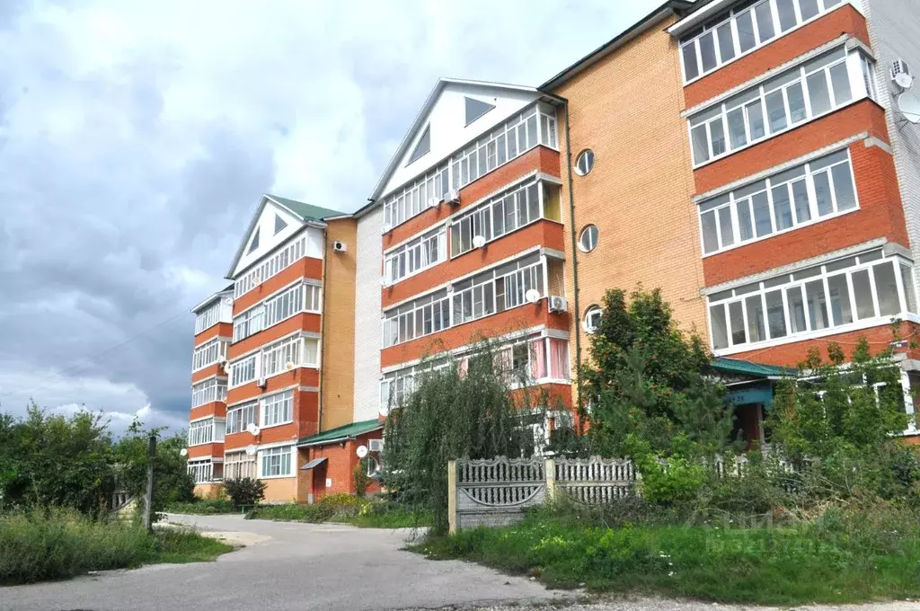 2-к кв. Липецкая область, Елец Радиотехническая ул., 2Ж (84.0 м) - Фото 1