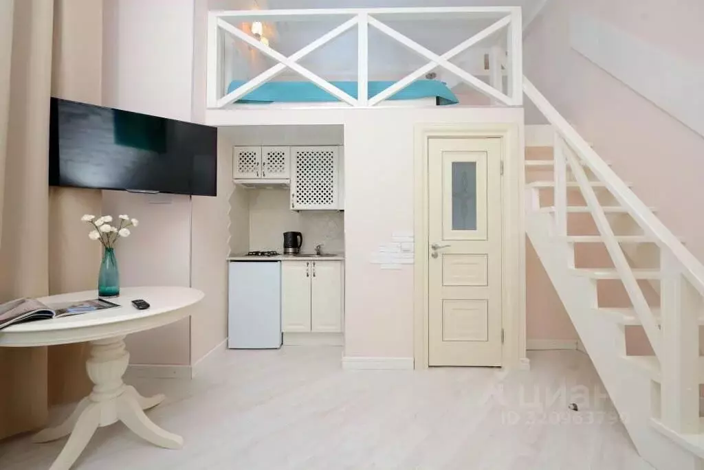 1-к кв. Санкт-Петербург Суворовский просп., 26-28 (18.0 м) - Фото 1