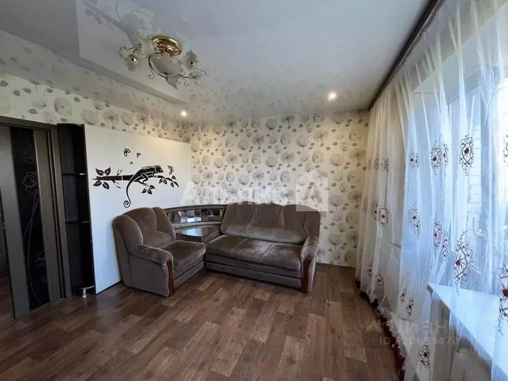 3-к кв. Ростовская область, Волгодонск ул. Дружбы, 14 (68.4 м) - Фото 1