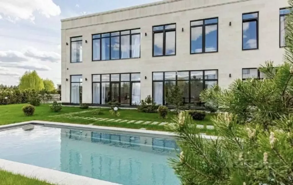 Коттедж в Московская область, Красногорск городской округ, д. ... - Фото 1