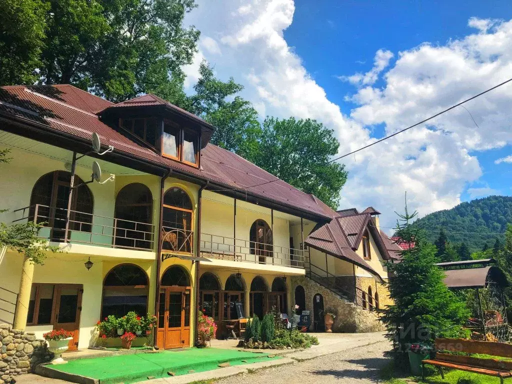 Комната Адыгея, Майкопский район, Даховское с/пос, пос. Гузерипль ул. ... - Фото 0