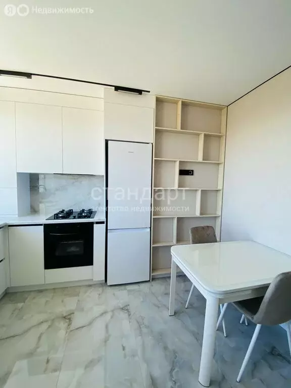 2-комнатная квартира: Ессентуки, Никольская улица, 21к5 (61 м) - Фото 1