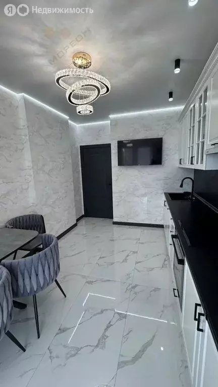 3-комнатная квартира: Краснодар, 5-я Дорожная улица, 68к2 (76.8 м) - Фото 0