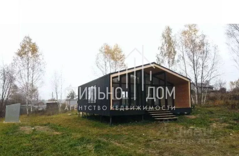 Дом в Калужская область, Жуковский район, Белоусово городское ... - Фото 0