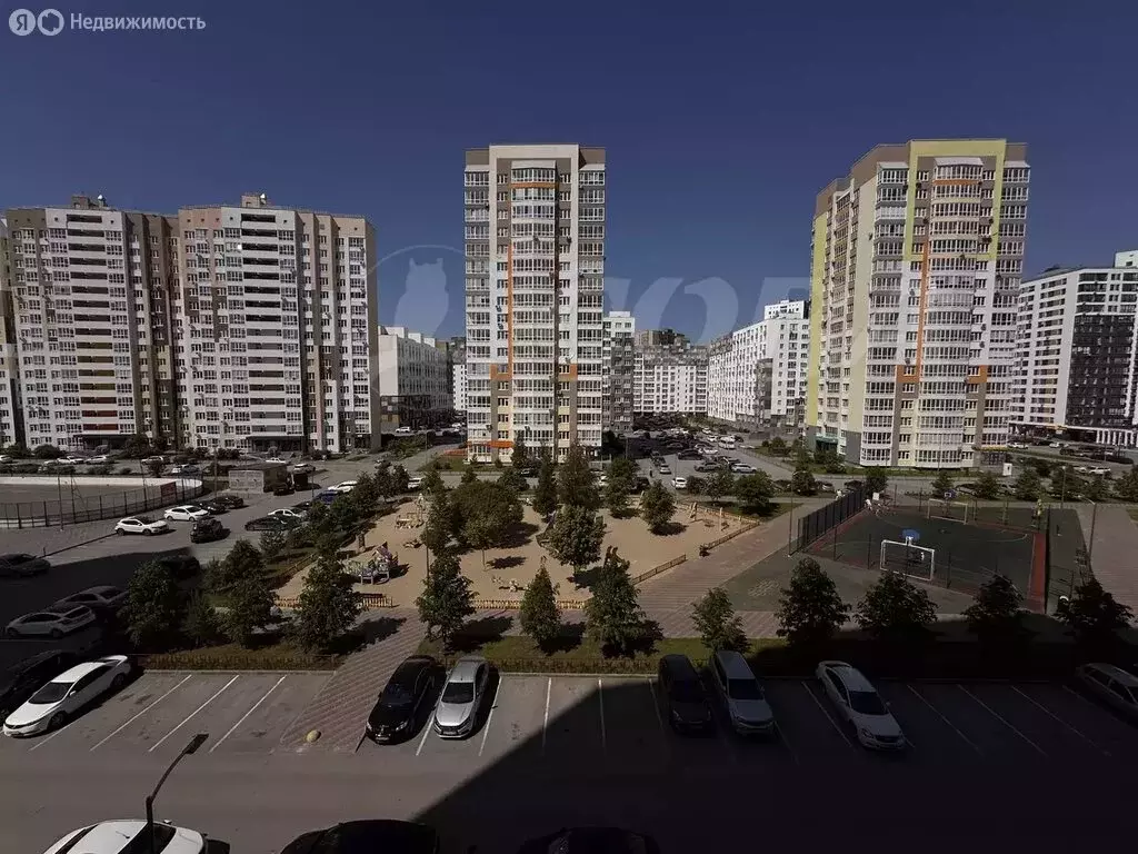1-комнатная квартира: Тюмень, улица Александра Протозанова, 10 (36.9 ... - Фото 2