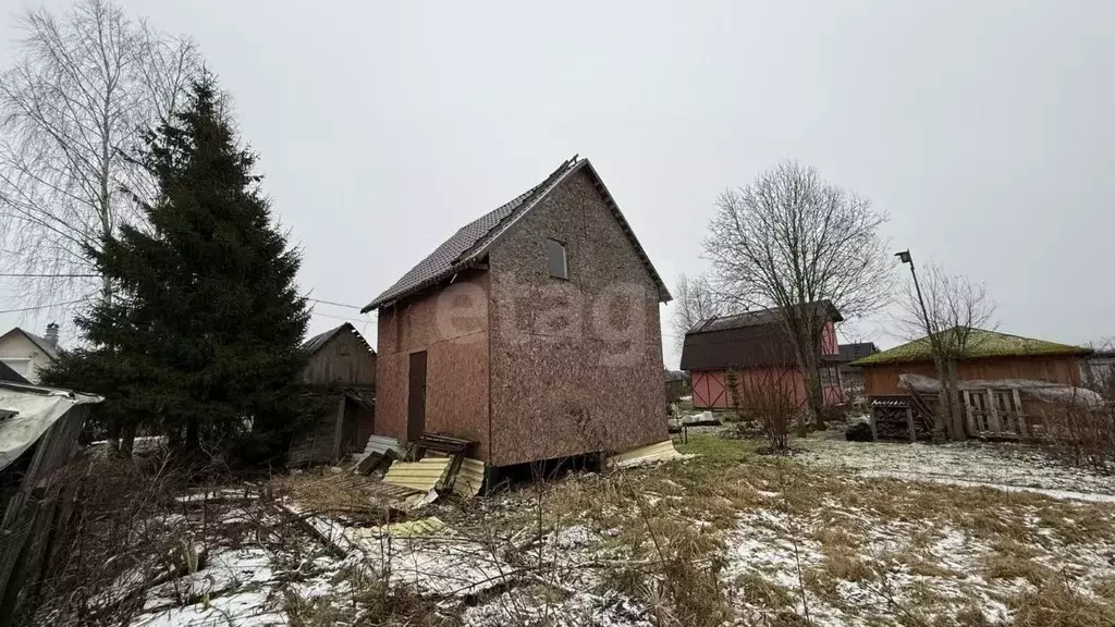 Дом в Ленинградская область, Киришский район, Глажевское с/пос, д. ... - Фото 1