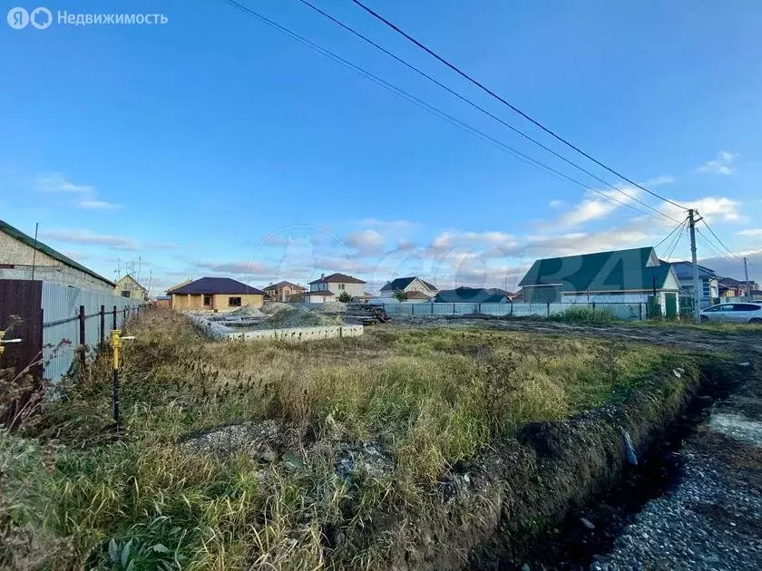 Участок в Тюменский район, село Ембаево (10 м) - Фото 1