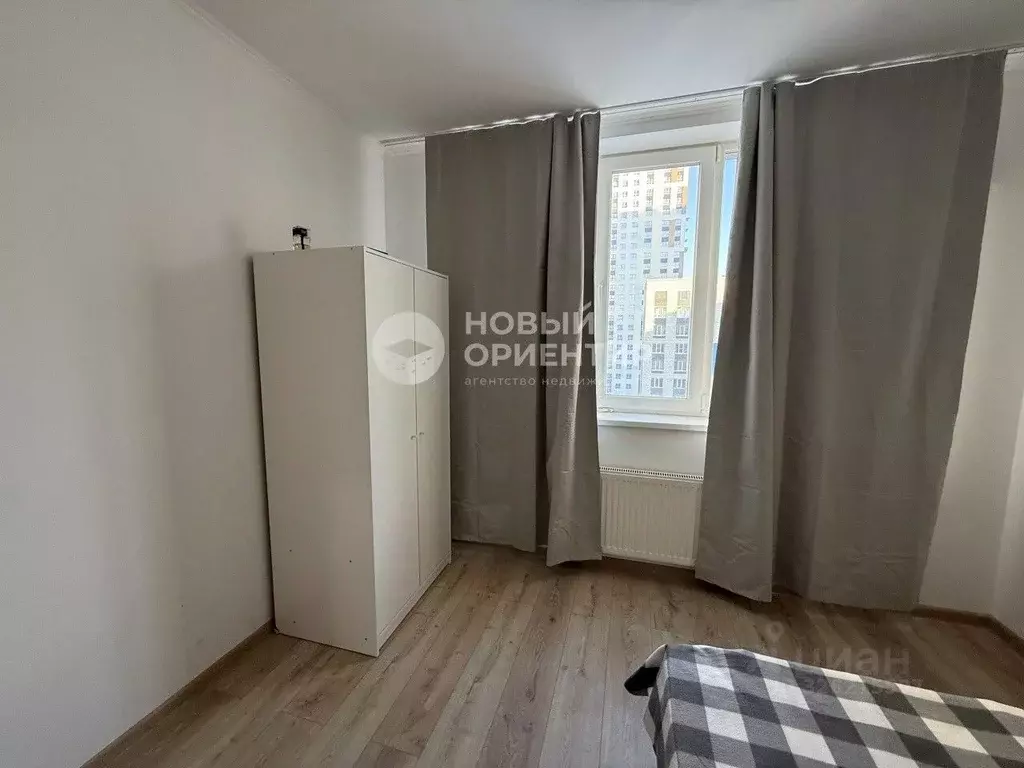 2-к кв. Свердловская область, Екатеринбург ул. Щербакова, 148 (60.7 м) - Фото 1