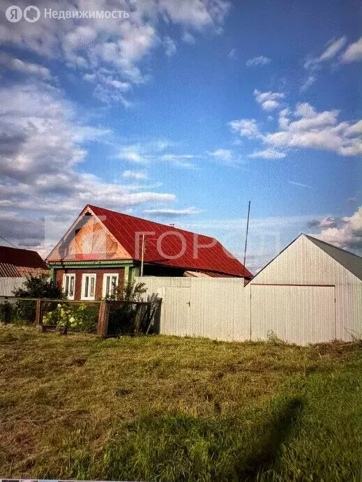 Дом в Ульяновская область, рабочий посёлок Карсун, улица Горького ... - Фото 1