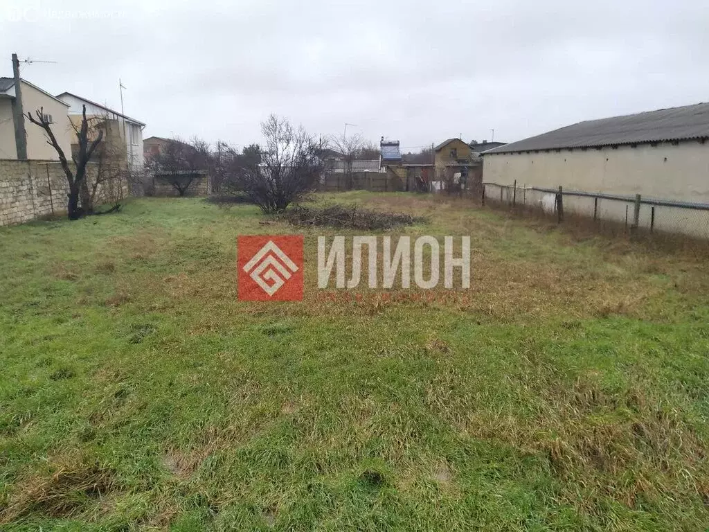 Участок в Николаевка, улица Октябрьской Революции (8.3 м) - Фото 1