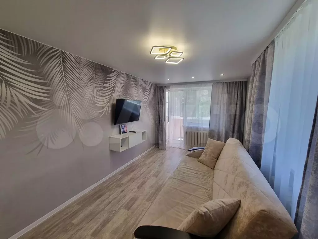 3-к. квартира, 60,3 м, 4/4 эт. - Фото 1