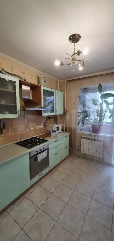 1-к. квартира, 45 м, 4/9 эт. - Фото 0