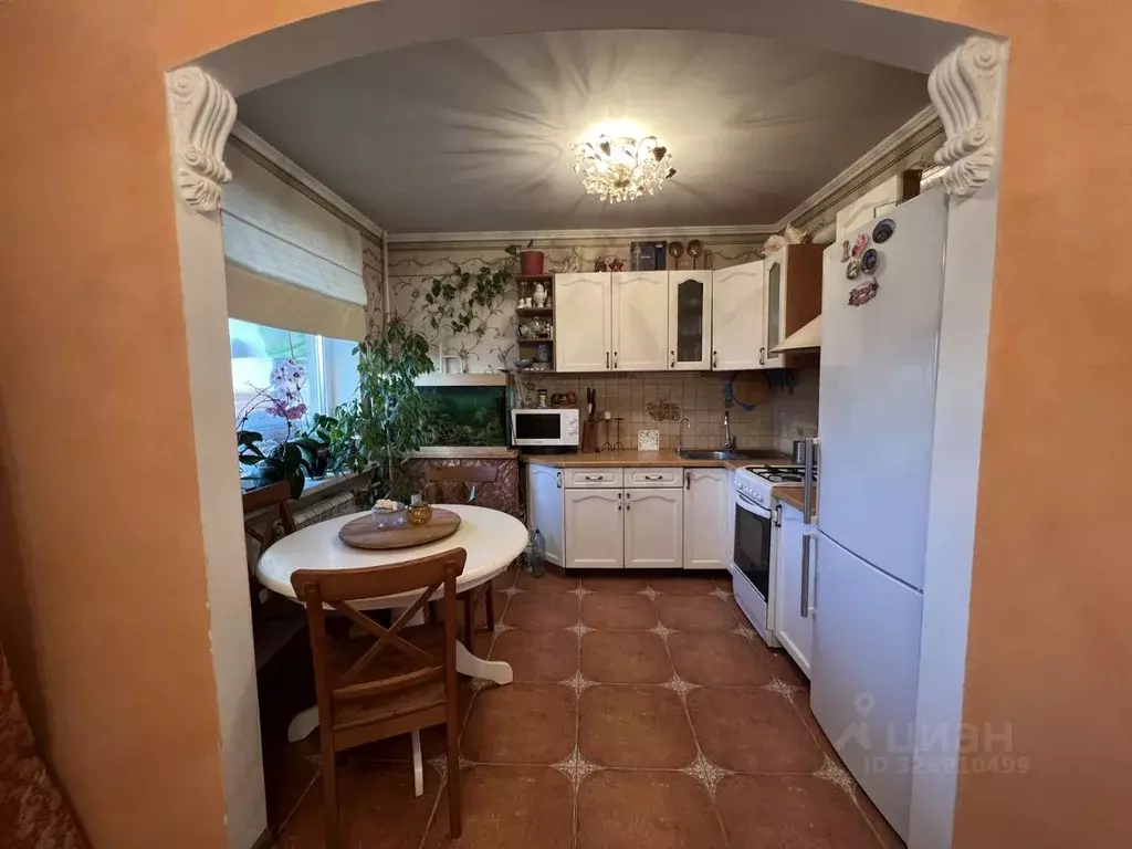 3-к кв. Псковская область, Псков ул. Байкова, 2 (64.0 м) - Фото 1