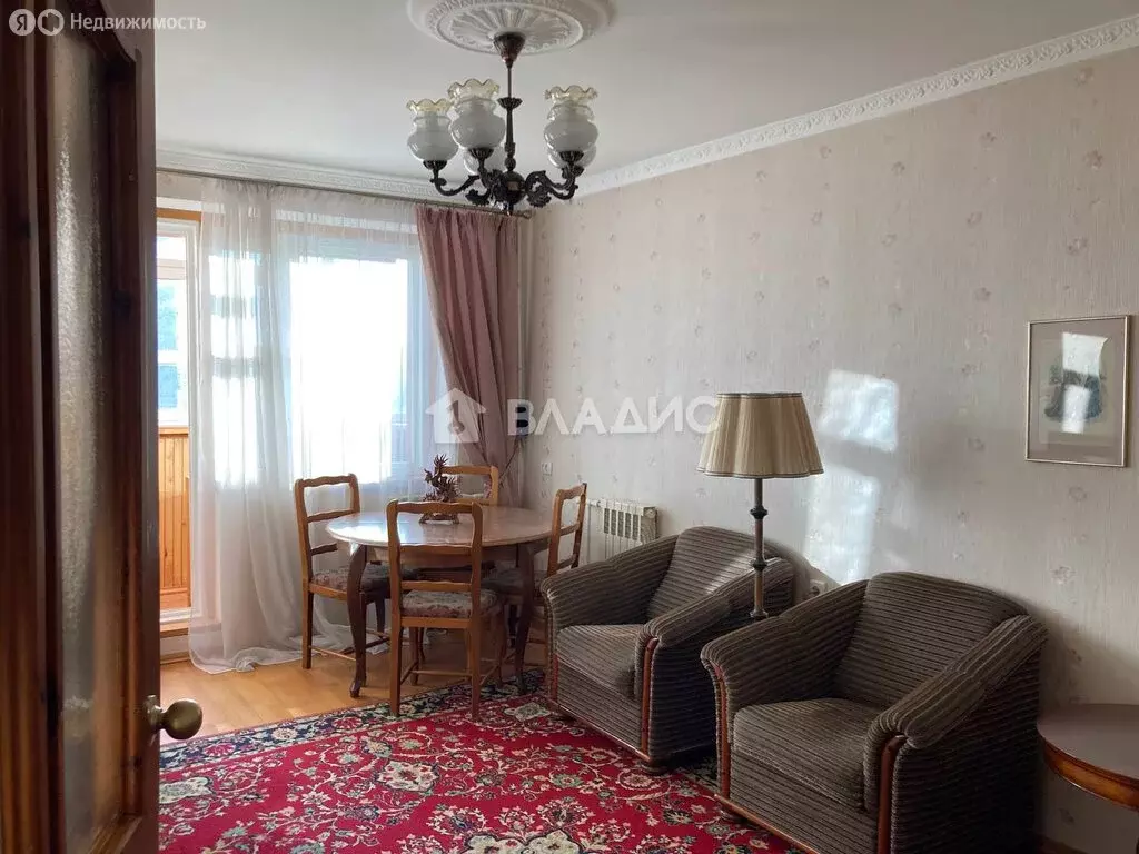 3-комнатная квартира: Белгород, улица Конева, 21 (71.2 м) - Фото 0