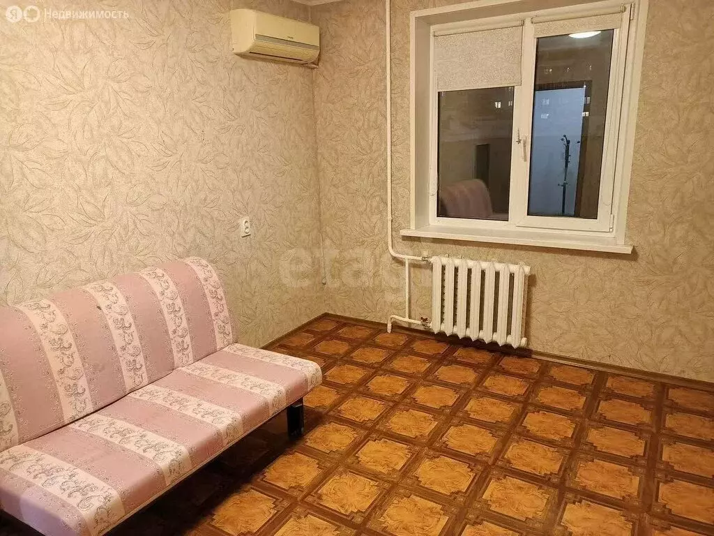 2-комнатная квартира: Тюмень, улица Газовиков, 25 (50 м) - Фото 1