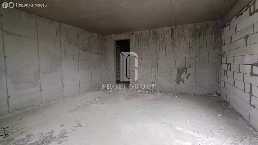 3-комнатная квартира: Махачкала, улица Вузовское Озеро, 13 (123 м) - Фото 2