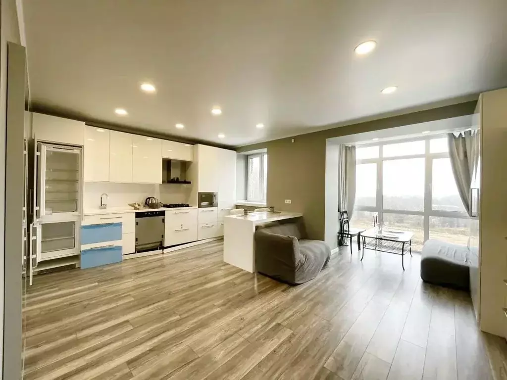 Студия Ярославская область, Переславль-Залесский Чкаловский мкр, 35Д ... - Фото 1