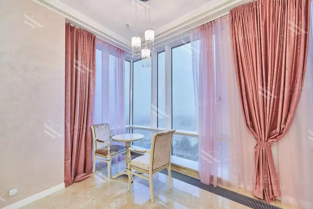 5-к кв. Москва Мосфильмовская ул., 8 (230.0 м) - Фото 2