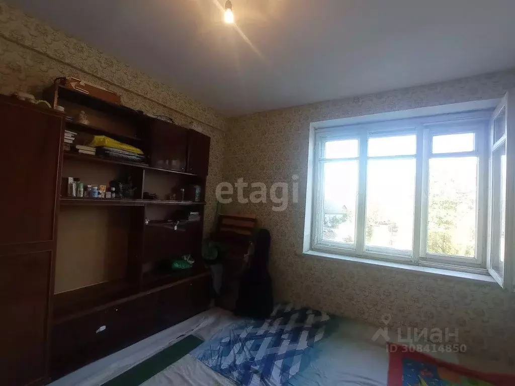 1-к кв. Псковская область, Остров Народная ул., 42 (29.7 м) - Фото 2