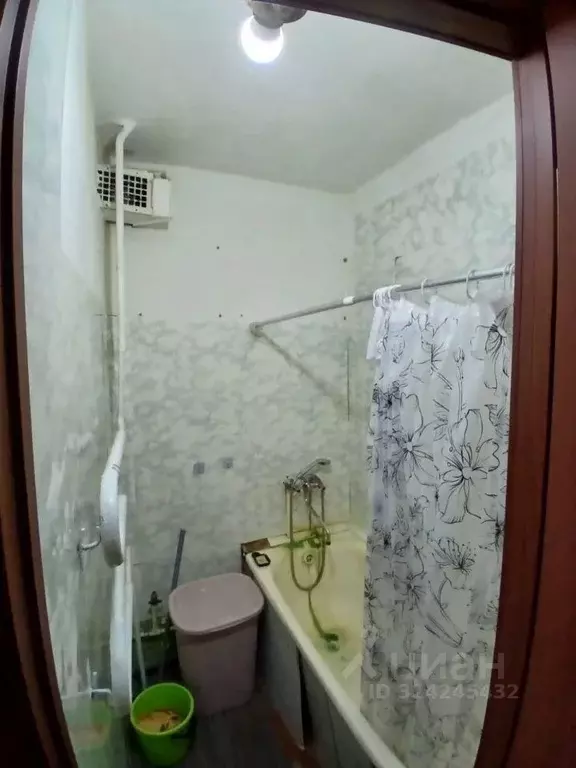 2-к кв. Новгородская область, Боровичский район, Прогресское с/пос, ... - Фото 1