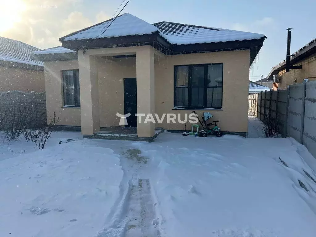 Дом в Мирное, Добрая улица (110 м) - Фото 1