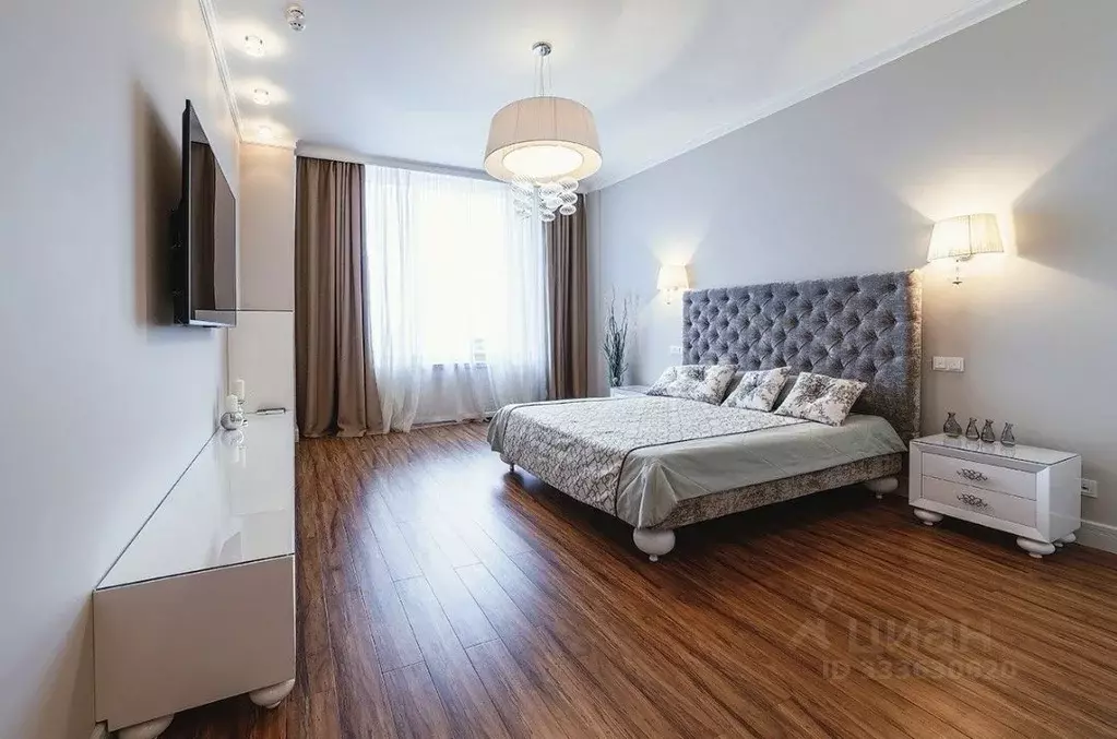 4-к кв. Москва Мосфильмовская ул., 8 (200.0 м) - Фото 2