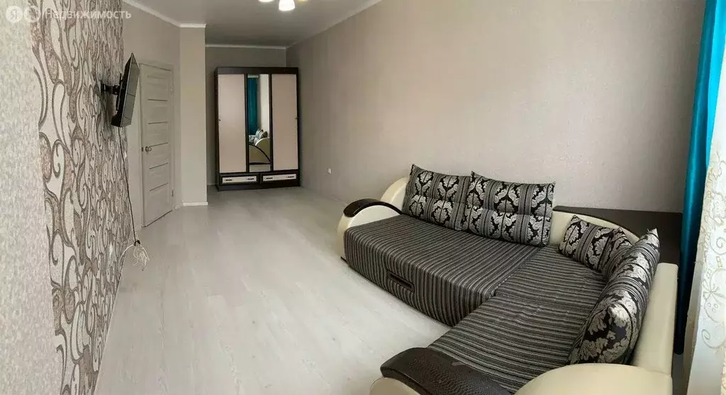 1-комнатная квартира: Краснодар, Командорская улица, 3к1 (38.4 м) - Фото 1
