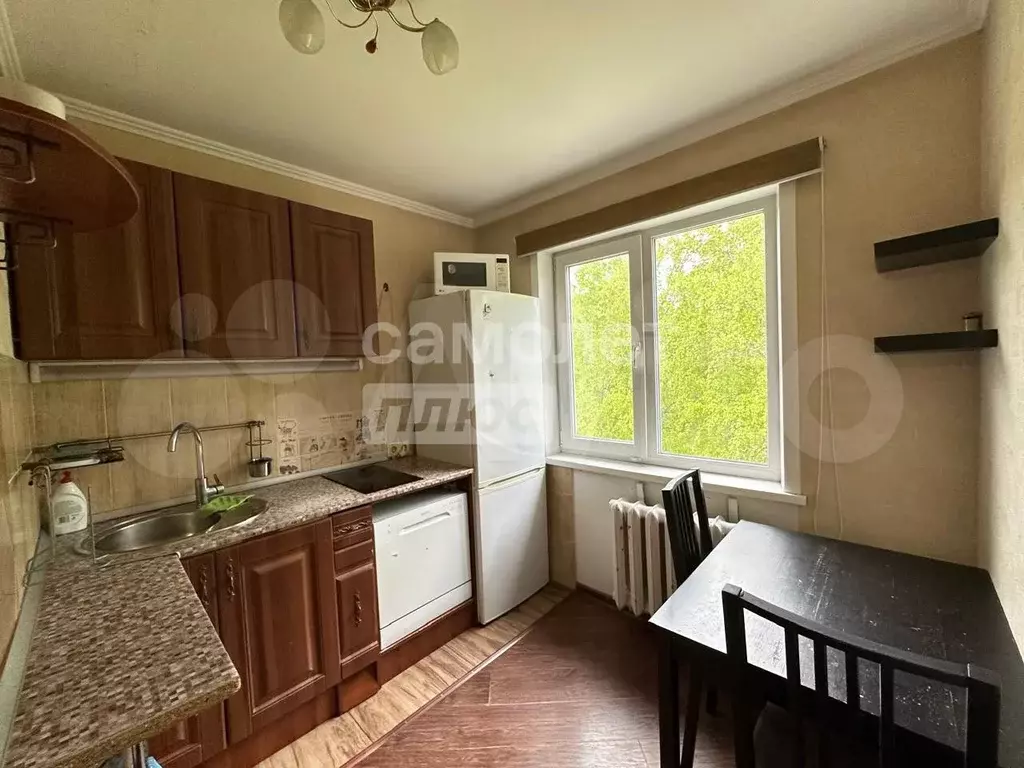 1-к. квартира, 32 м, 5/5 эт. - Фото 0
