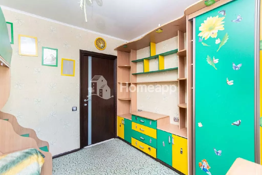 Продается 4-комнатная квартира - Фото 1