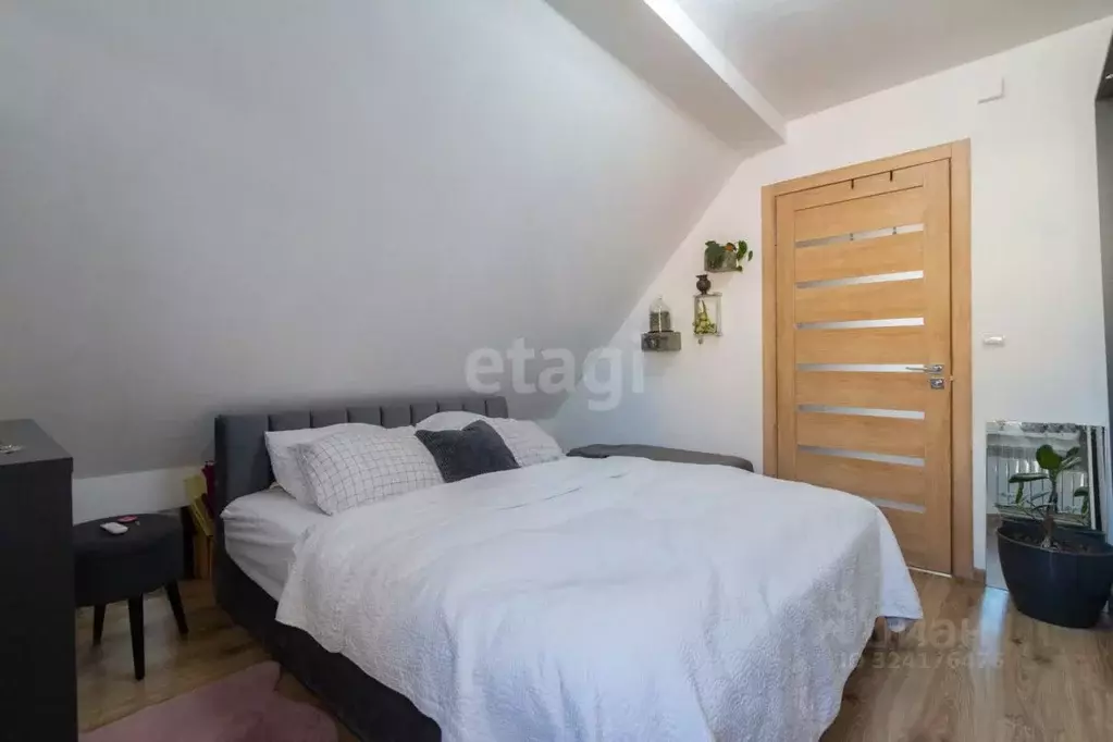 3-к кв. Калининградская область, Калининград просп. Победы, 243 (42.0 ... - Фото 1