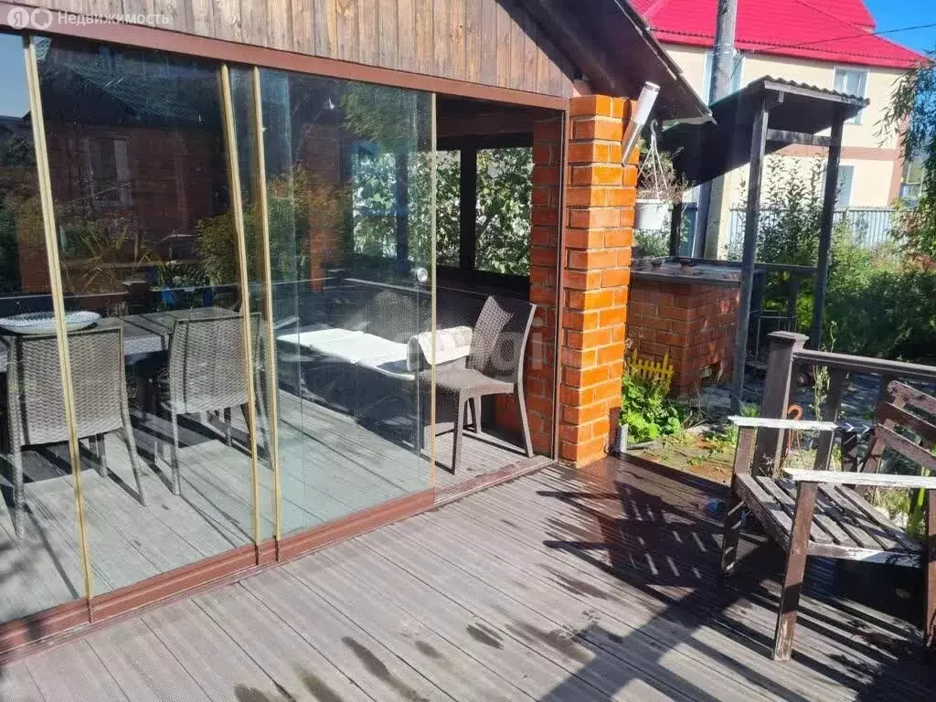 Дом в Южно-Сахалинск, 2-я Центральная улица (378 м) - Фото 2