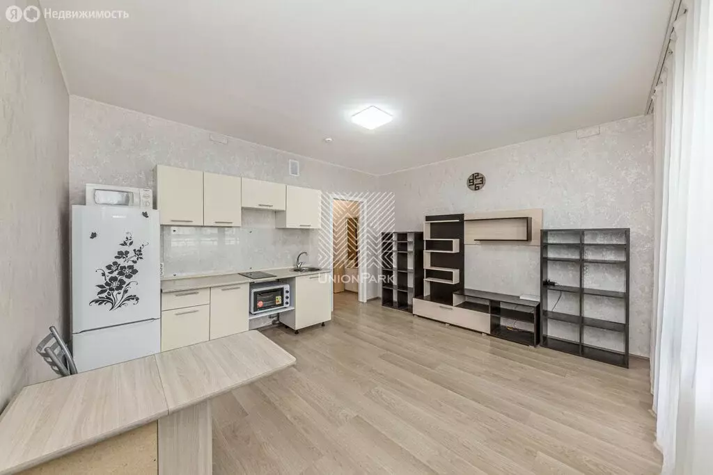 Квартира-студия: Челябинск, 2-я Эльтонская улица, 65 (24.3 м) - Фото 0