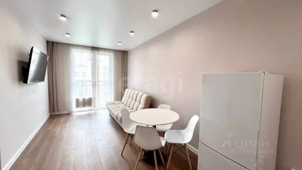 1-к кв. Татарстан, Казань ул. Симонова, 11 (37.0 м) - Фото 0
