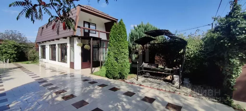 Дом в Адыгея, Майкопский район, Краснооктябрьское с/пос, Заречное-2 ... - Фото 1