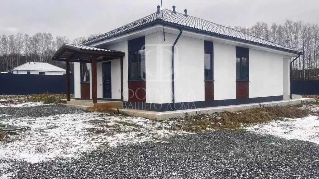 Дом в Свердловская область, Полевской муниципальный округ, с. ... - Фото 1