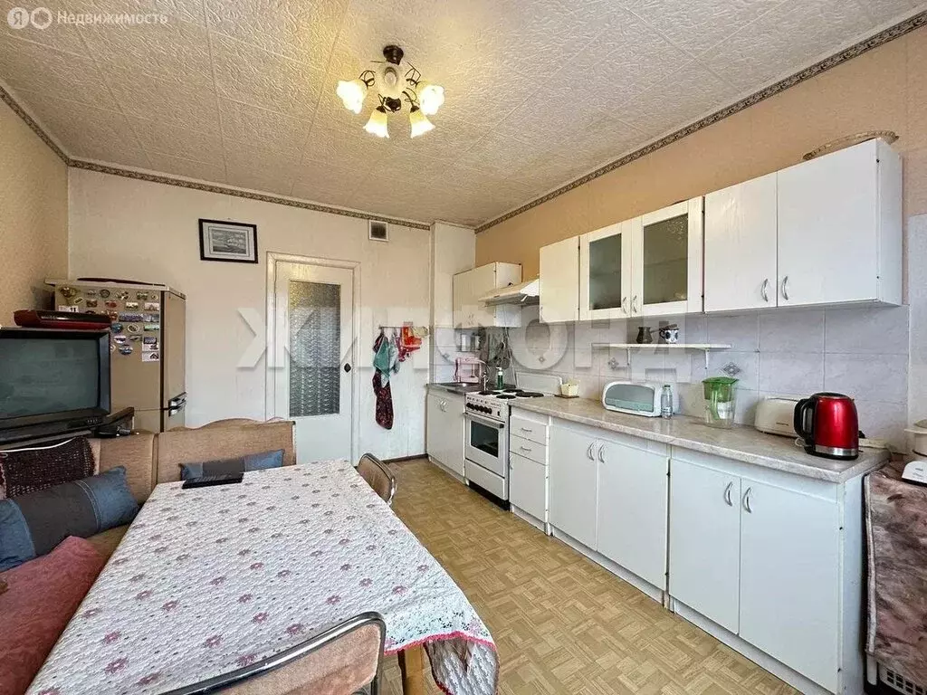 3-комнатная квартира: Санкт-Петербург, Дунайский проспект, 24 (79 м) - Фото 1