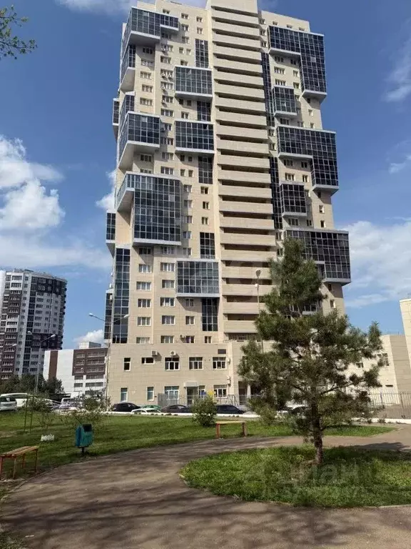 3-к кв. Татарстан, Казань ул. Рихарда Зорге, 66В (100.0 м) - Фото 0