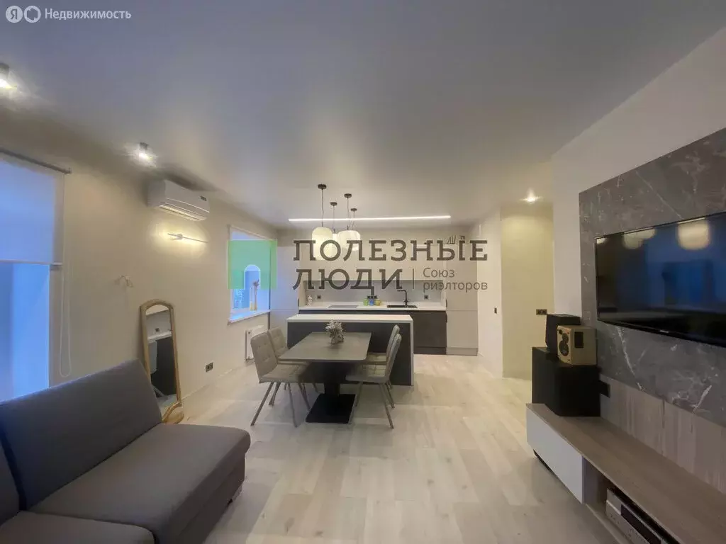 2-комнатная квартира: Ижевск, улица Карла Маркса, 428А (59.1 м) - Фото 1