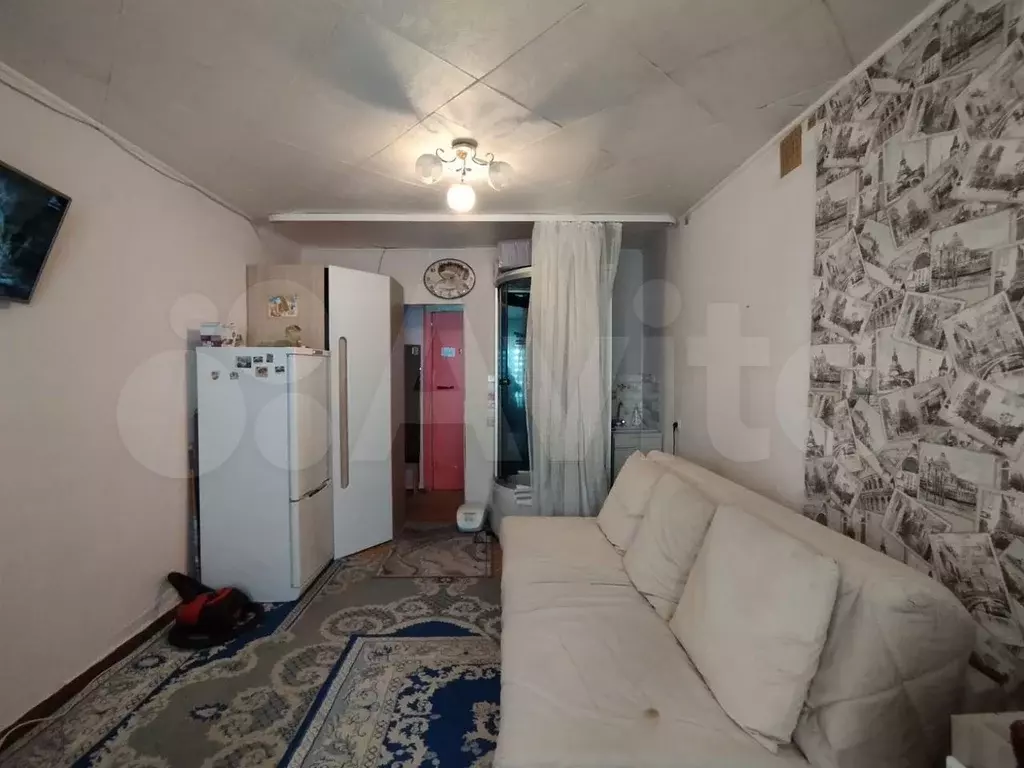 Комната 17 м в 3-к., 1/5 эт. - Фото 1
