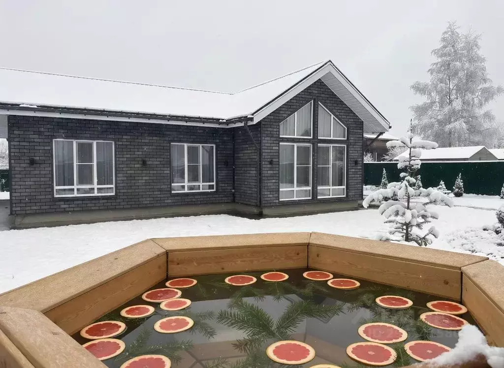 Дом в Ярославская область, Переславль-Залесский Флотский пер., 12 (120 ... - Фото 1