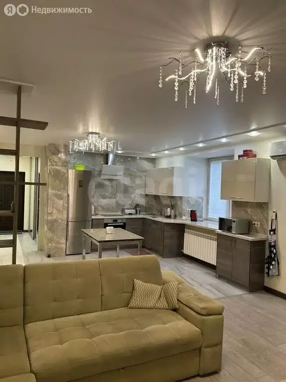 3-комнатная квартира: Казань, улица Натана Рахлина, 5 (95 м) - Фото 2