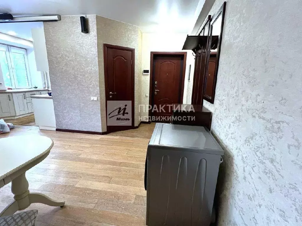 Продается 3-комнатная квартира - Фото 2