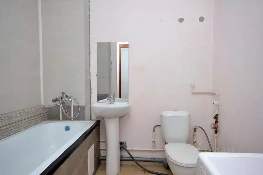 1-к кв. Саха (Якутия), Якутск ул. Богдана Чижика, 27 (35.9 м) - Фото 2