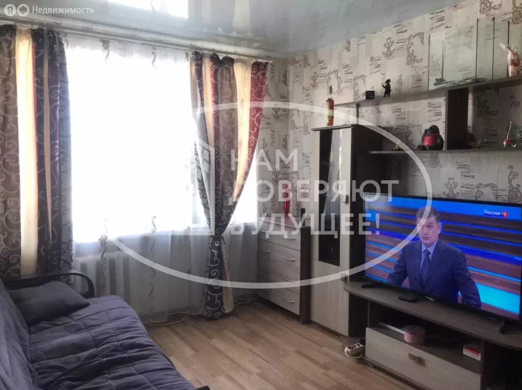 3-комнатная квартира: Лысьва, улица Куйбышева, 9 (52 м) - Фото 1