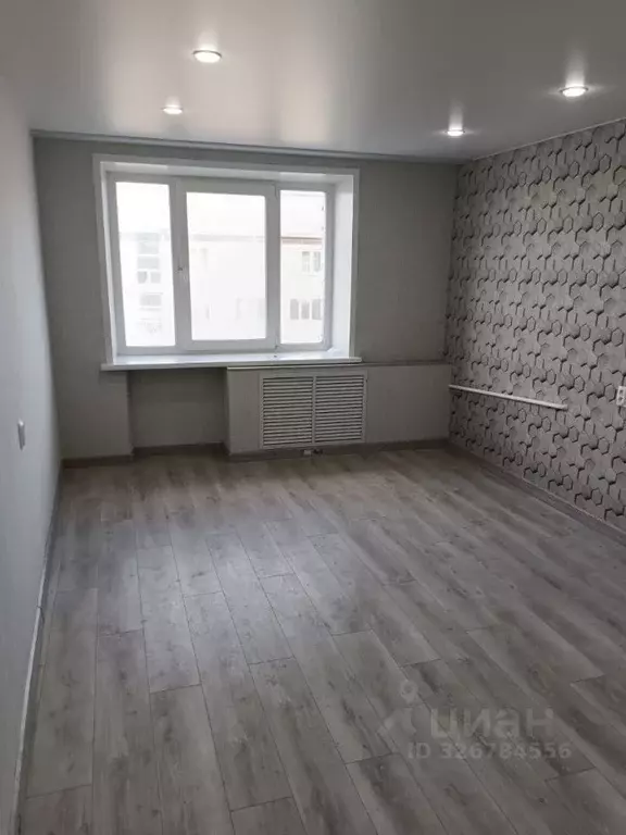 Студия Красноярский край, Красноярск ул. 60 лет Октября, 145 (17.0 м) - Фото 1