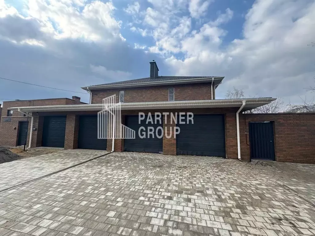 Дом в Тульская область, Тула ул. Джамбула (250 м) - Фото 1