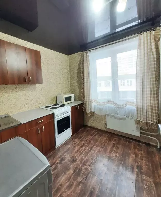 1-к кв. Кировская область, Киров ул. Ивана Попова, 60к1 (33.4 м) - Фото 2