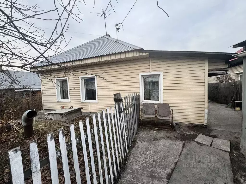 Дом в Кемеровская область, Кемерово Минский пер. (42 м) - Фото 1