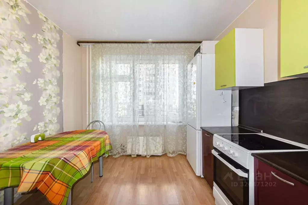 2-к кв. Тюменская область, Тюмень ул. Николая Федорова, 17 (61.4 м) - Фото 2