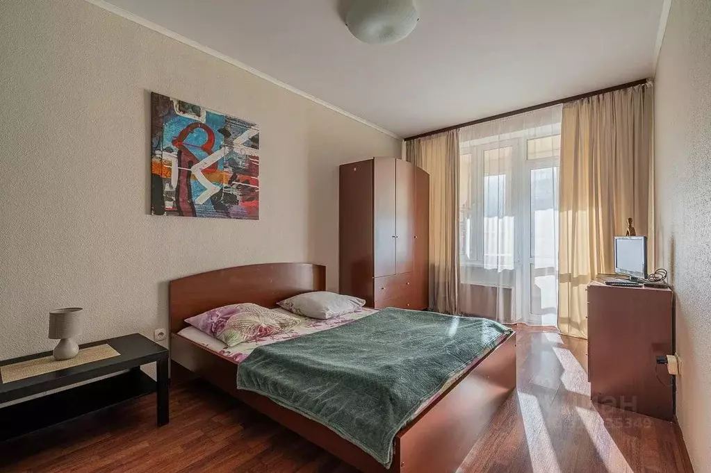 2-к кв. Свердловская область, Екатеринбург ул. Радищева, 33 (80.0 м) - Фото 0